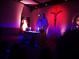 Children praise gallery