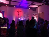 Children praise gallery
